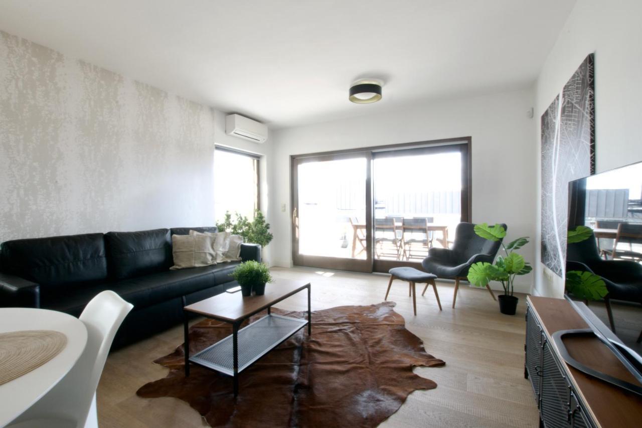 Penthouse Apartment By Hi5 -At The Top Of Будапеща Екстериор снимка